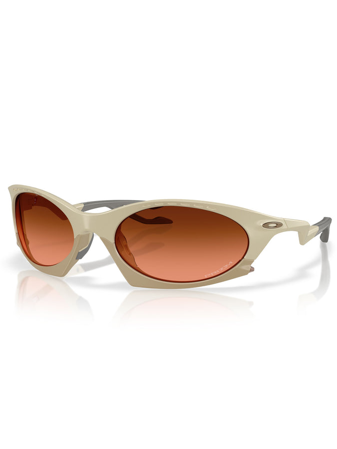 Oakley Plantaris Matte Sand/Prizm Brown Gradient Sunglasses | MATTE SAND/PRIZM BROWN GRAD