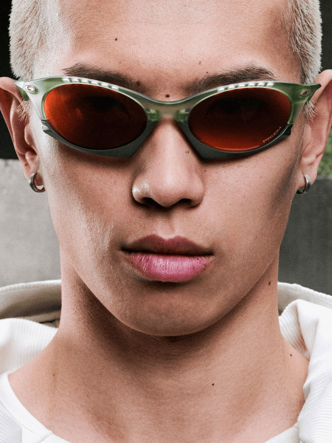 Oakley Plantaris Matte Trans Fern/Prizm Tungsten Sunglasses | MATTE TRANS FERN/PRZM TUNGSTEN