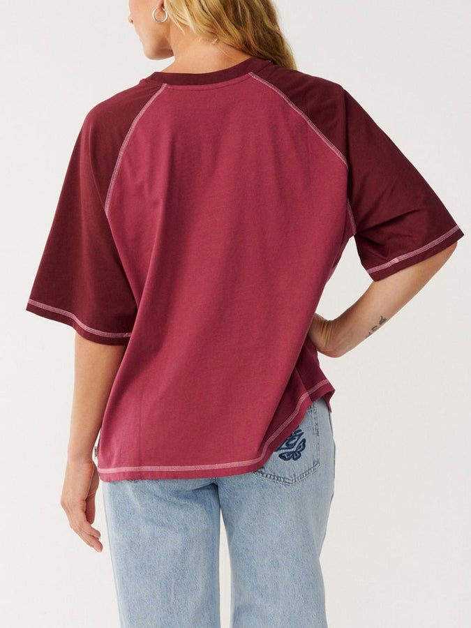 Rip Curl Classic Boxy Raglan T-Shirt Fall 2026 | DARK PLUM (2924)