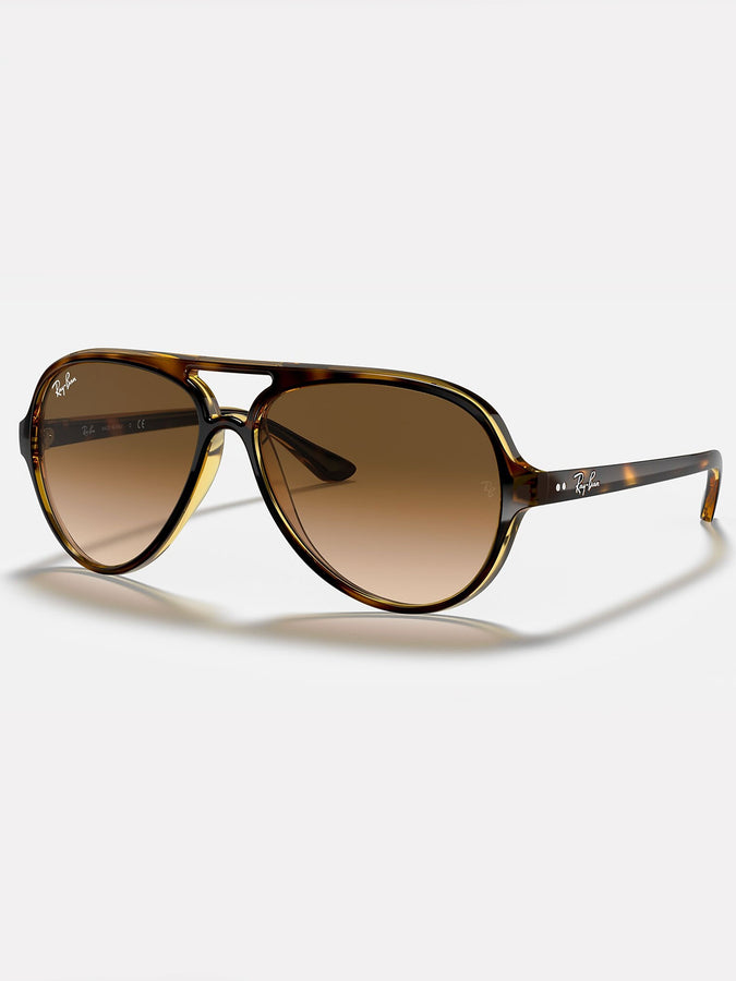 Ray-Ban Cats 5000 Light Havana/Light Brown Grad Sunglasses | LIGHT HAVANA/LIGHT BROWN GRAD