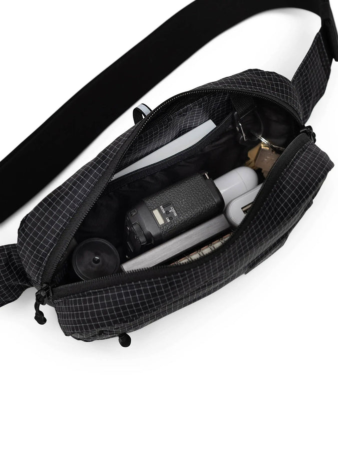 Herschel Ultralight Hip Pack 2L Bag 2024 | BLACK (00001)