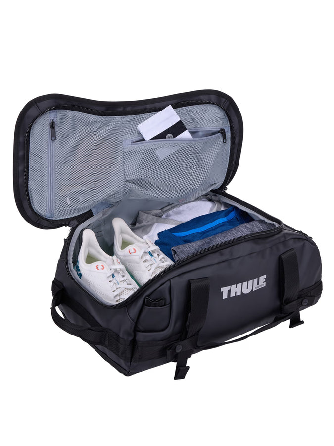 Thule Chasm Duffle 30L Black Travel Bag | BLACK