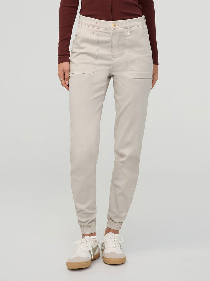 Duer Live Lite High Rise Jogger Pants Spring 2026 | SANDSTONE (SSN)