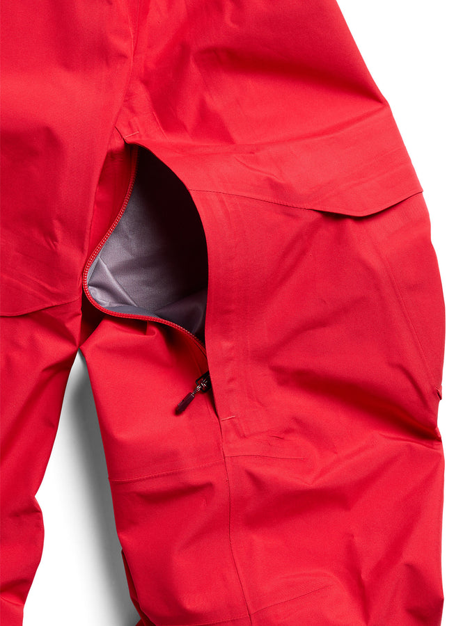 Burton GORE-TEX [ak]® Kimmy Stretch 2027 – Women's Shell Bib | HOT TAMALE (E9Z)