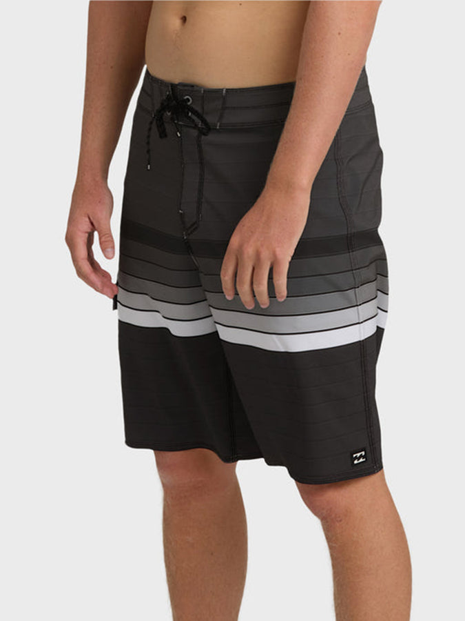 Billabong All Day Stripe Pro Boardshorts Spring 2026 | BLACK (BLK)
