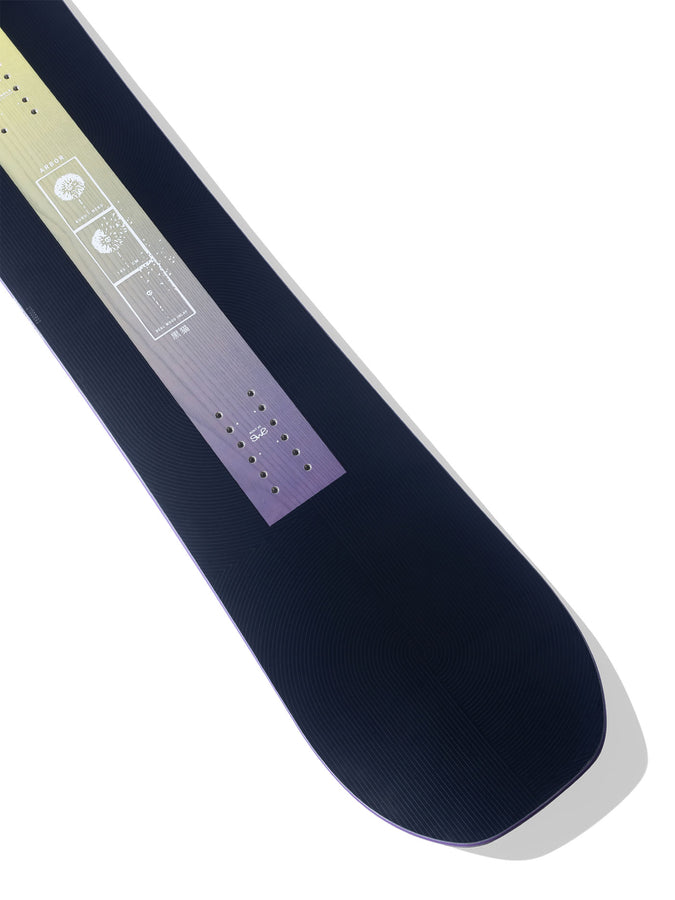 Arbor Kuro Neko 2027 – Women's All Mountain & Park Snowboard | N/A