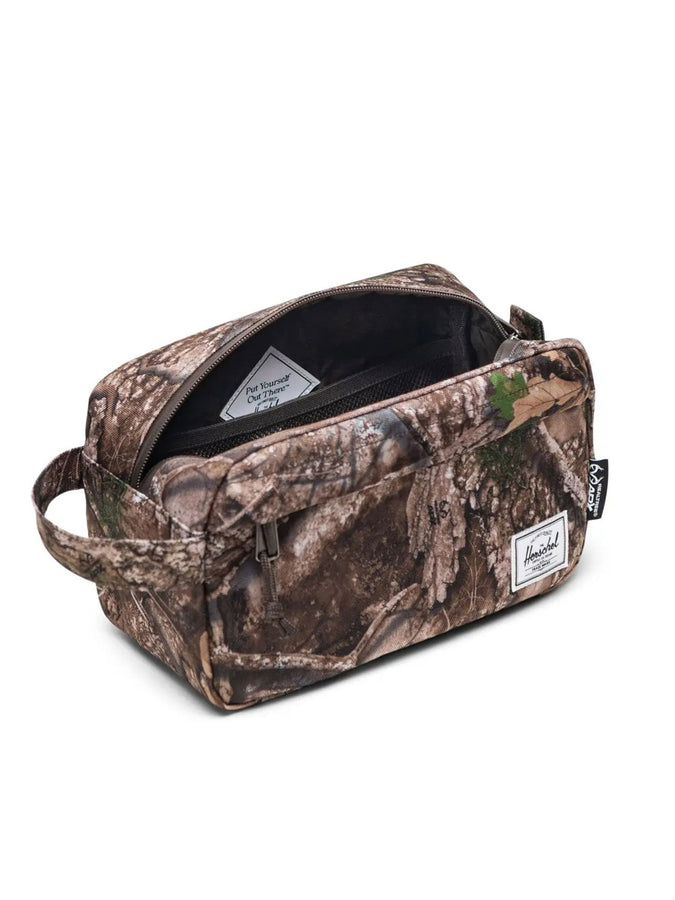 Herschel x Realtree Chapter Travel Kit | REALTREE APX CAMO (07175)