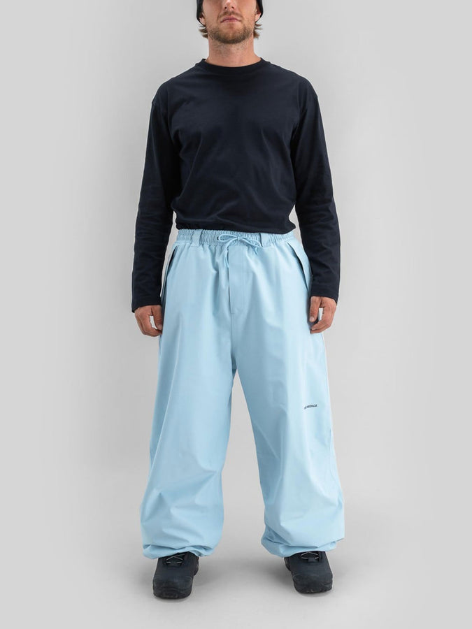 Beyond Medals Park 2027 – Shell Pants | LIGHT BLUE