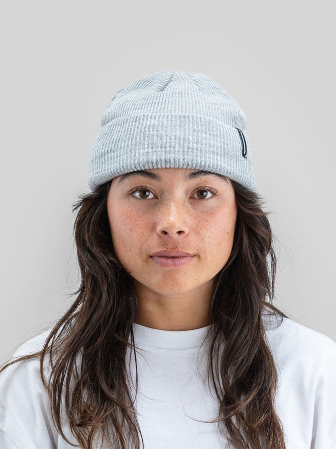 Beyond Medals Base Beanie | GREY MEL