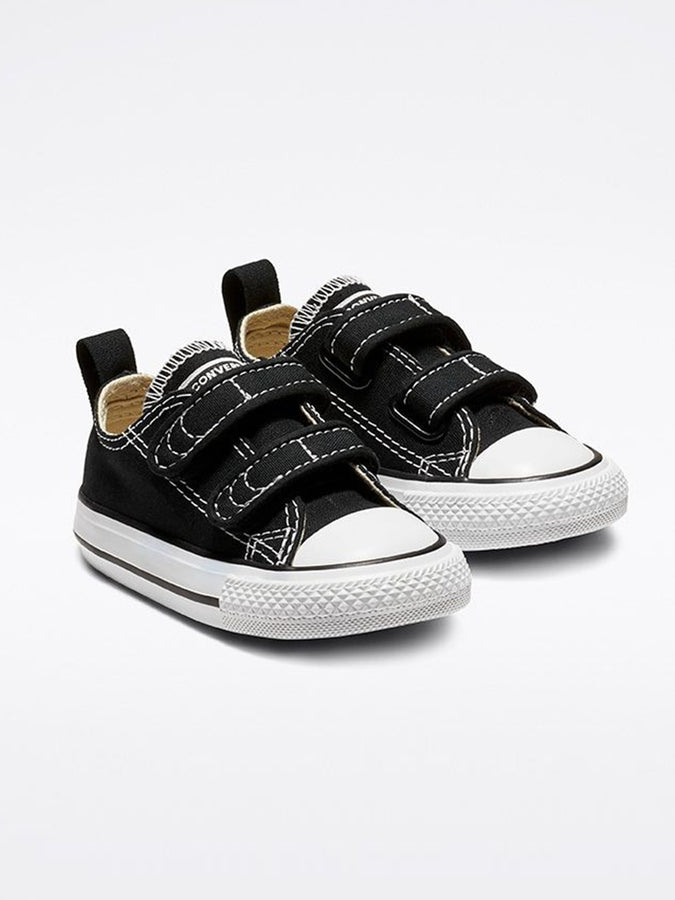 Converse Chuck Taylor All Star 2V Low Top Black Shoes | BLACK