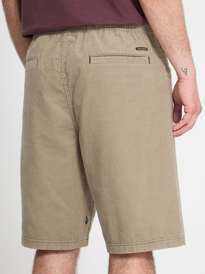 Volcom Freazy Loose EW Shorts Spring 2026 | LIGHT KHAKI (LKH)