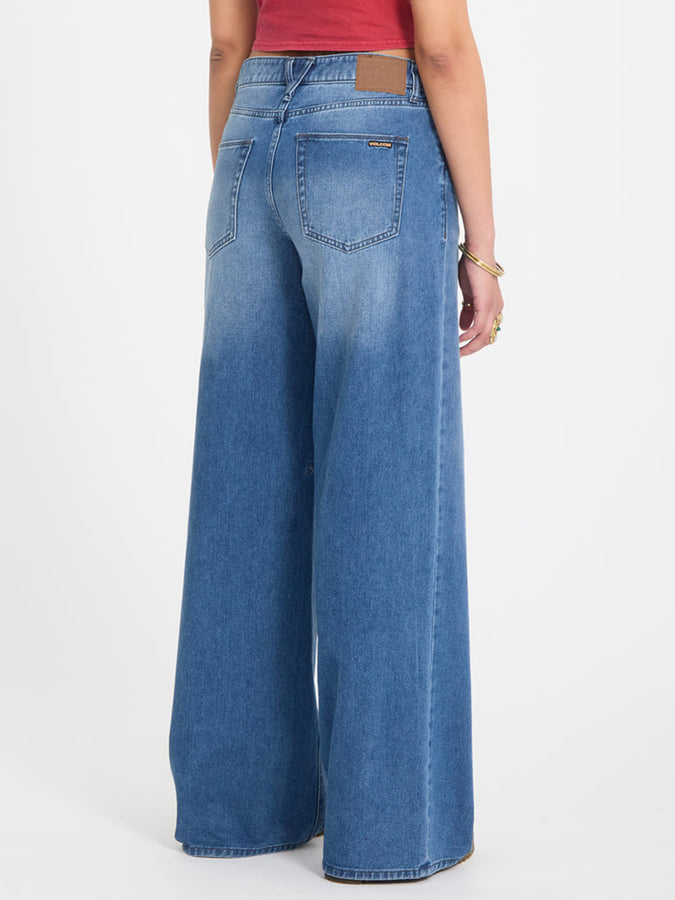 Volcom Stoned BF Lowrise Jeans Spring 2026 | WHTLBLUE (WLB)