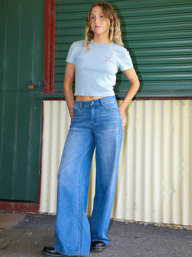 Volcom Stoned BF Lowrise Jeans Spring 2026 | WHTLBLUE (WLB)