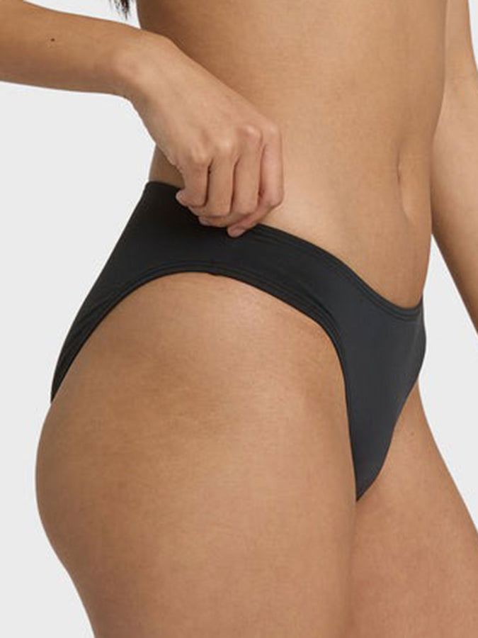 Billabong Sol Seracher Lowrider Bikini Bottom Spring 2026 | BLACK PEBBLE (BPB)