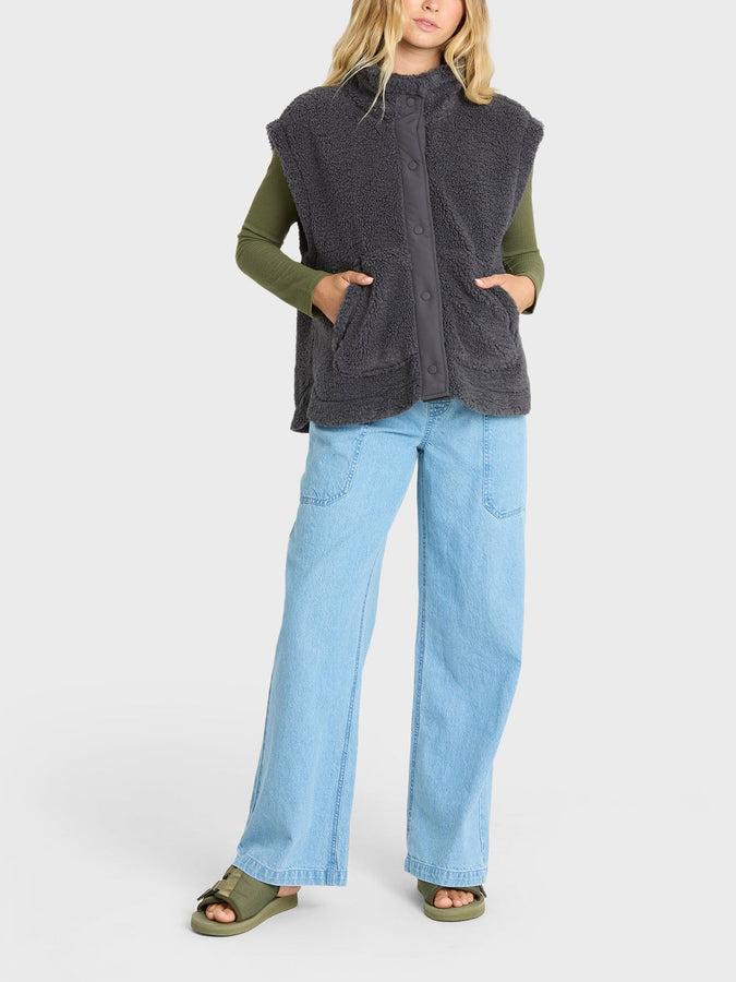 Billabong Waver Sherpa Vest Fall 2026 | BLACK SANDS (BSD1)