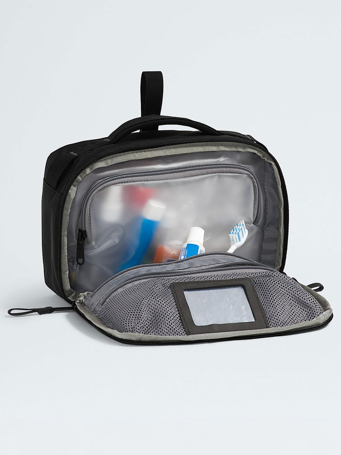 The North Face Base Camp Voyager Dopp Kit | TNF BLACK/ASPHALT GREY (KT0)