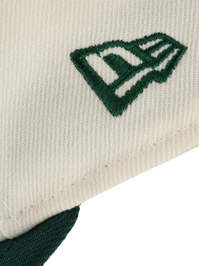 Chain To Bank Corona Laurea New Era RC 9Fifty Hat | CREAM/GREEN