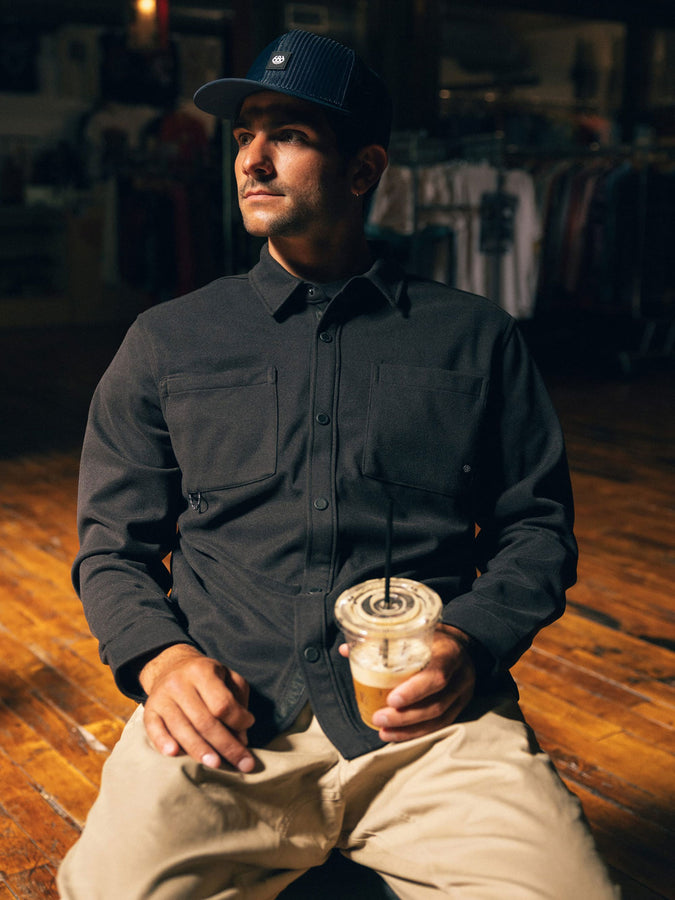 686 Whisper Knit Flannel L/S Buttondown Shirt Fall 2026 | BLACK (BLK)