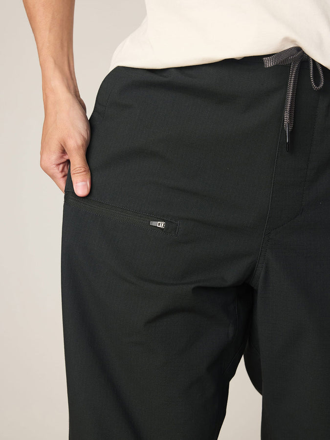 686 Free Loader Loose Fit Pants Fall 2026 | BLACK (BLK)