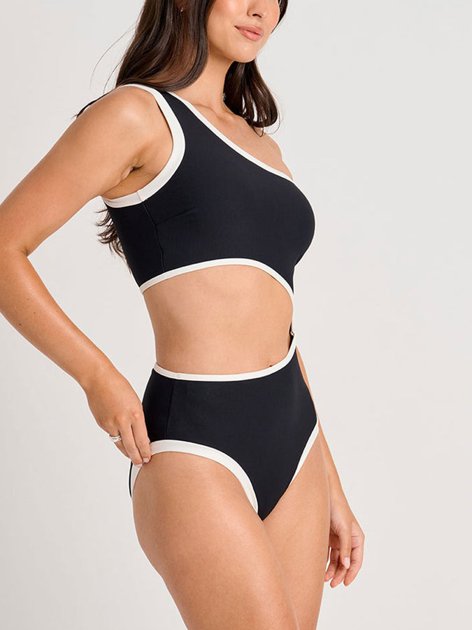 ES Blk Recycled Rib 1 Shoulder One Piece Swimsuit Spring 2026 | BLACK
