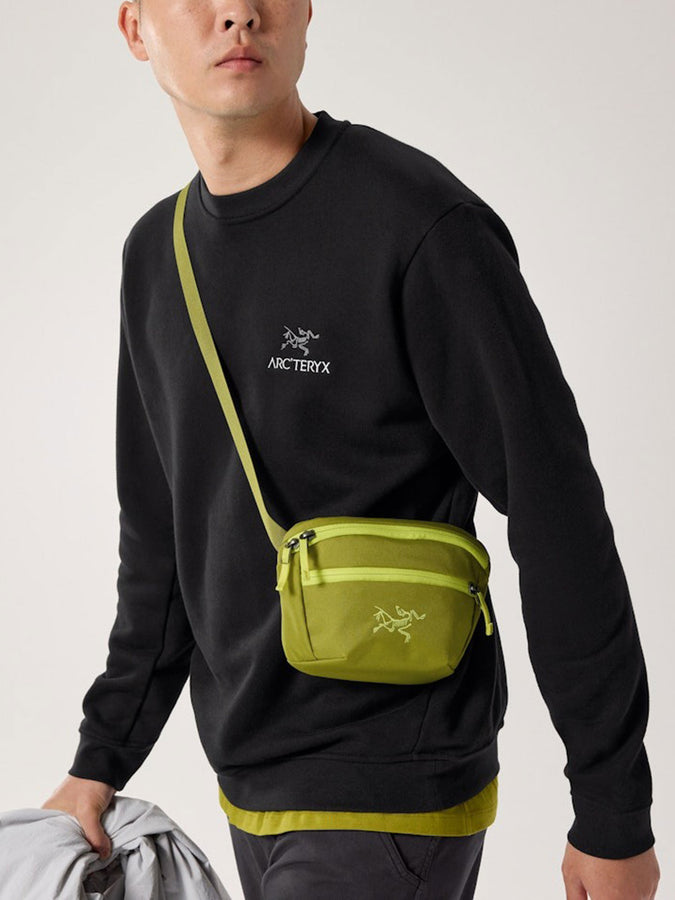 Arc'teryx Emblem Crewneck Sweatshirt | BLACK
