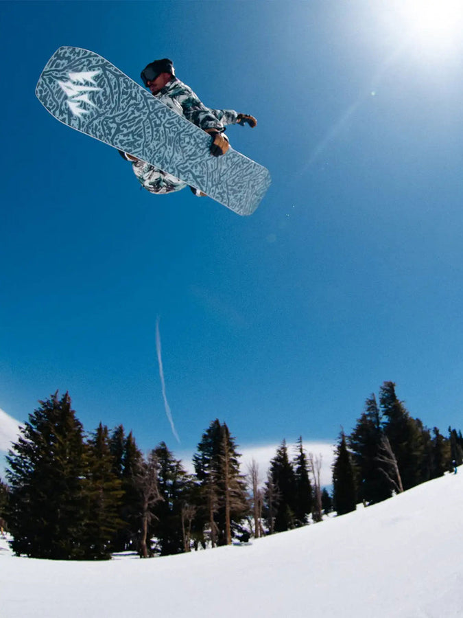 Jones Aviator 2.0 2027 – All Mountain Snowboard | N/A