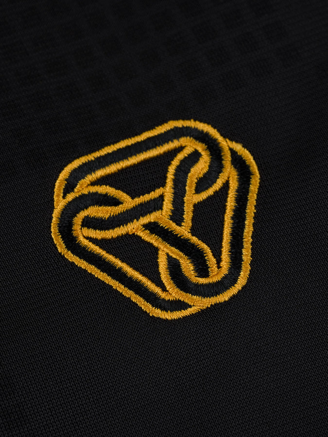 Chain To Bank Striker Soccer Jersey T-Shirt Fall 2027 | BLACK