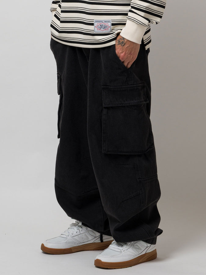 Loviah Heavy Duty Cargo Jeans Fall 2026 | BLACK DENIM