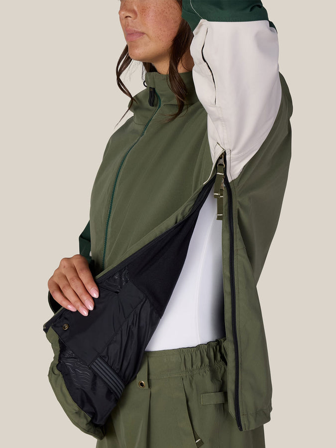 686 Outline Shell Anorak 2027 – Women's Shell Jacket | FATIGUE GREEN COLORBLCK (FTGB)