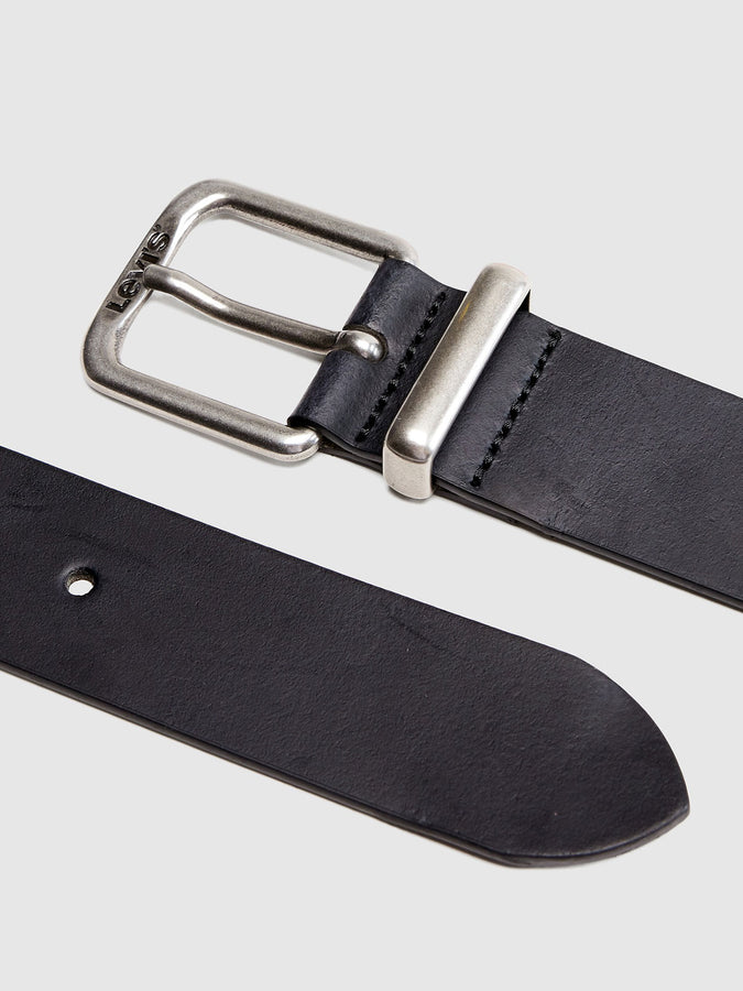 Levis Flynn Core Belt | CAVIAR (0000)