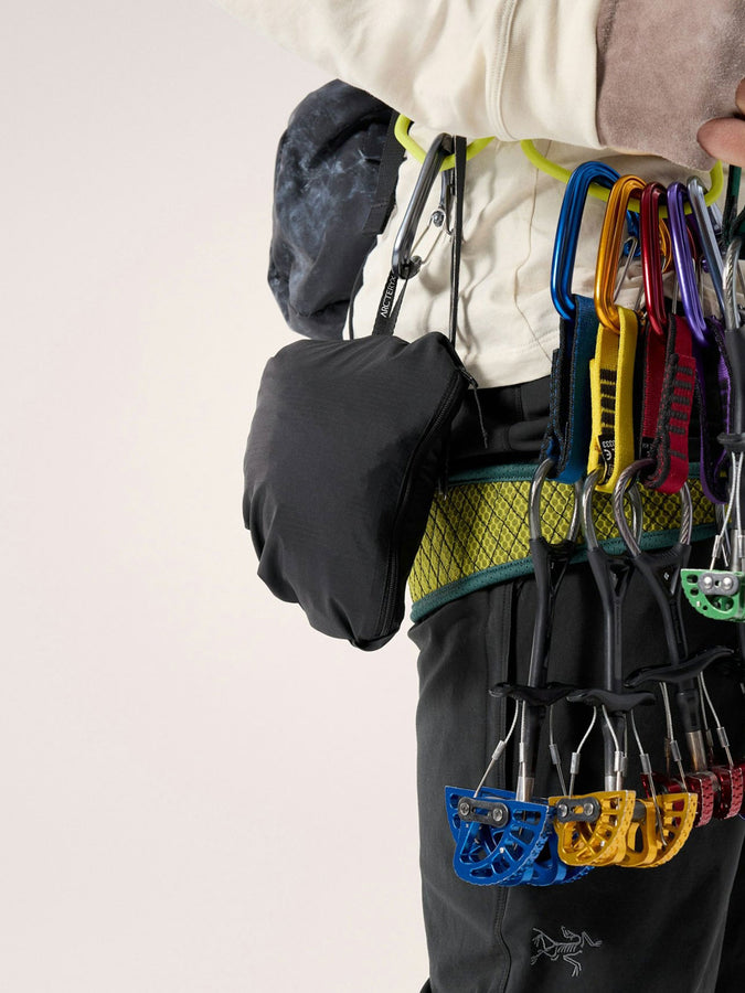 Arc'teryx Squamish Hoody Jacket | BLACK