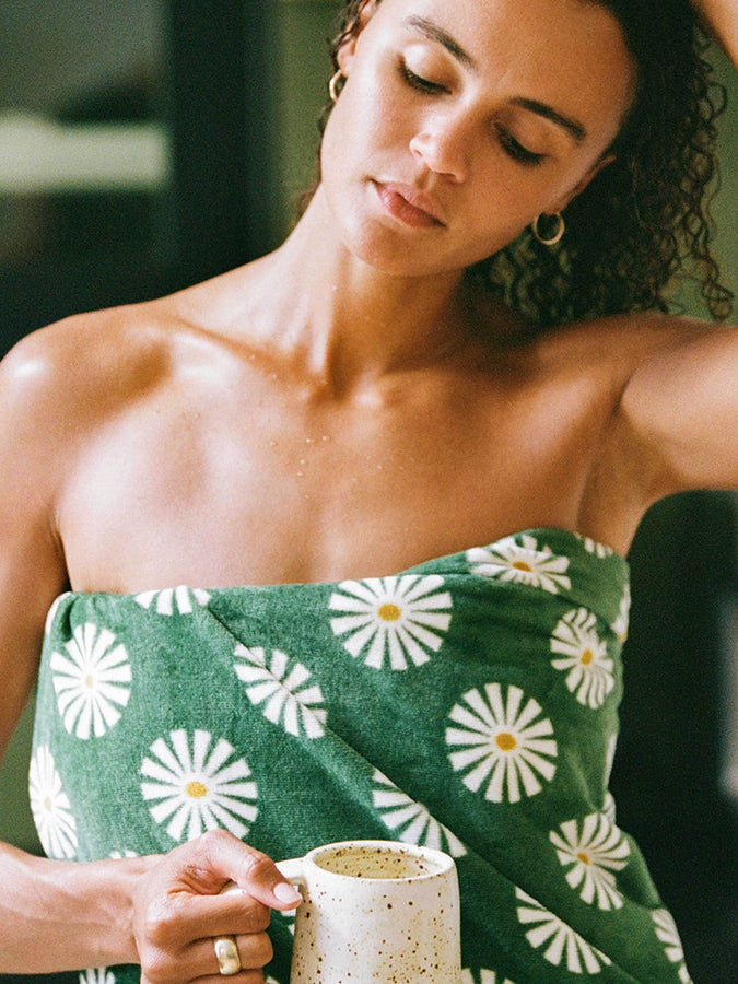 Slowtide Sun Dazed Green Beach Towel Spring 2026 |GREEN