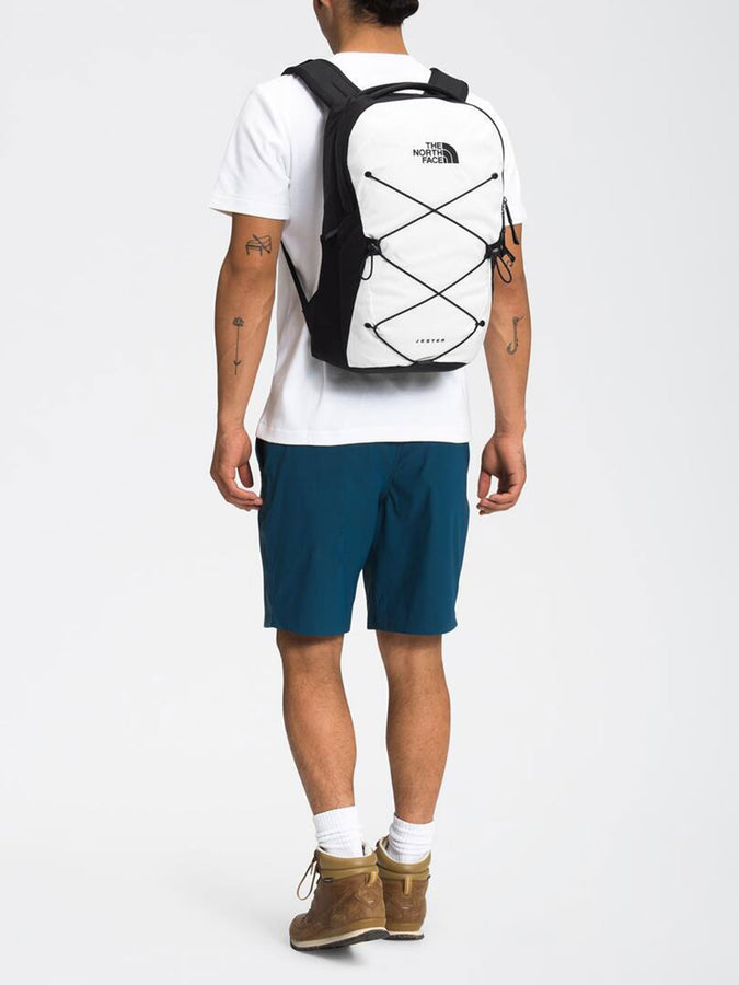 The North Face Jester Backpack | TNF WHITE/TNF BLACK (LA9)