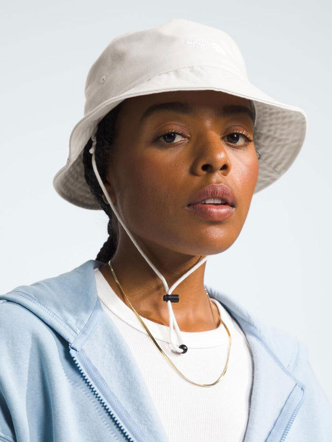 The North Face Norm Bucket Hat | WHITE DUNE/RAW UNDYED (XMO)