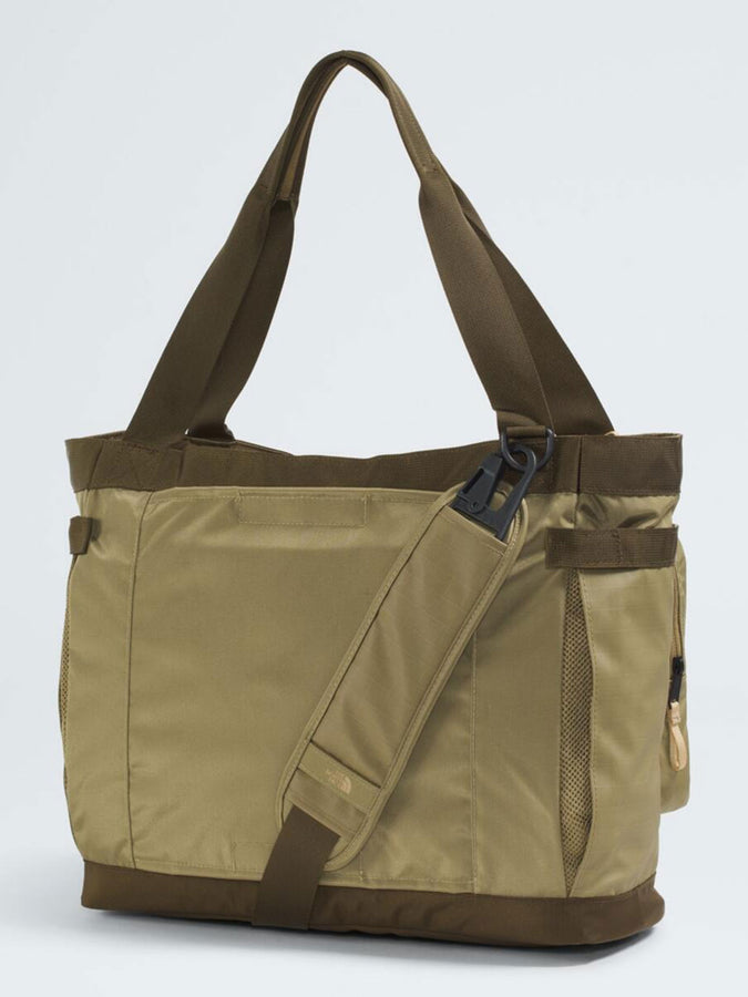 The North Face Base Camp Voyager Tote Bag Spring 2026 | CEDAR/SYCAMORE/KHAKI STN (MXO)
