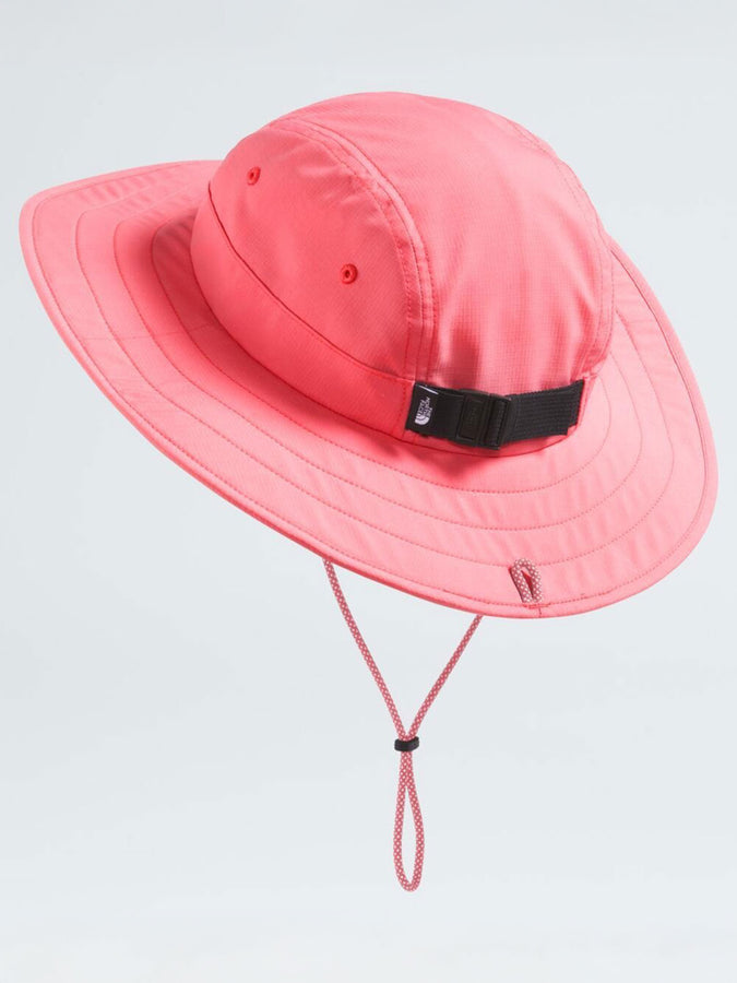 The North Face Class V Brimmer Hat | CORAL CRUSH (JV5)