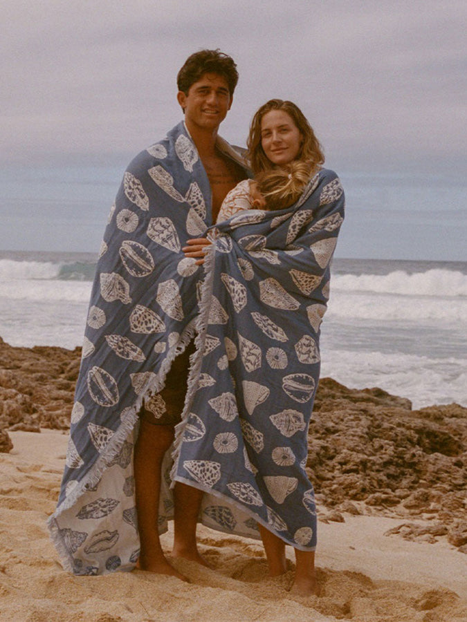 Slowtide Treasures Driftweave Blanket | SALT WATER