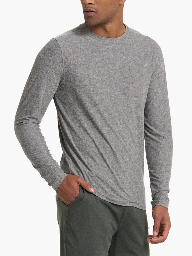 Vuori Strato Tech Long Sleeve T-Shirt | HEATHER GREY (HTG)