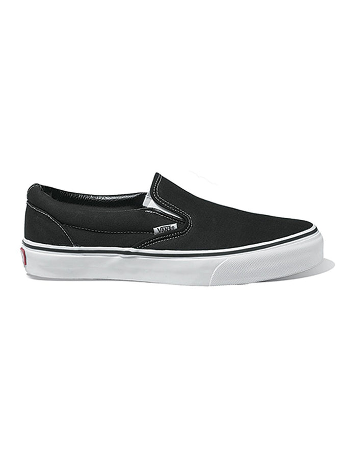 Vans Classic Slip-On Shoes | BLACK/TRUE WHITE (6BT)