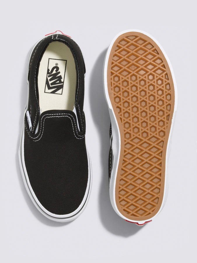 Vans Classic Slip-On Shoes | BLACK/TRUE WHITE (6BT)