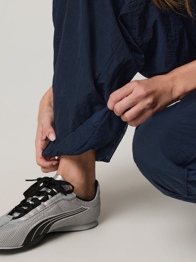 Vuori Retrograde Track Pant Fall 2026 | INK (INK)