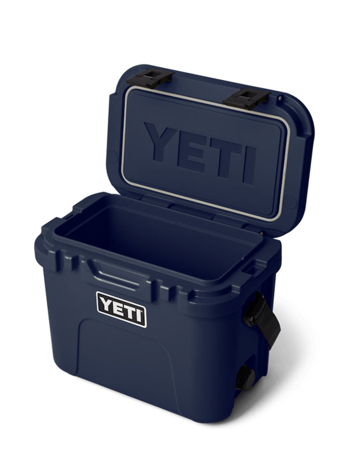 Yeti Roadie 15 Navy Hard Cooler | NAVY