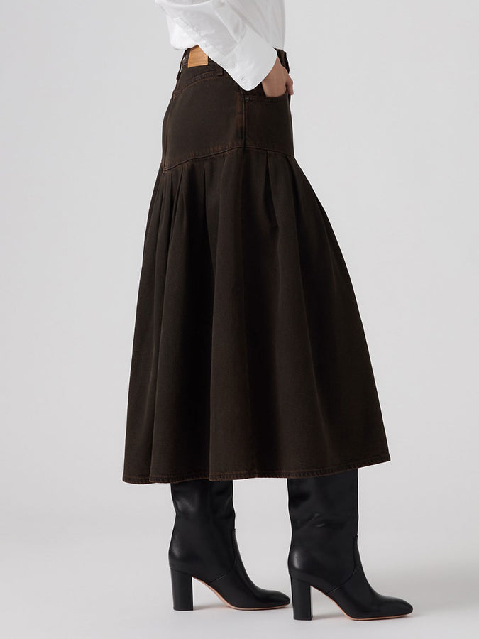 Levis Yoked Pleated Over A Cup Skirt Fall 2026 | OVER A CUP SKIRT (0001)