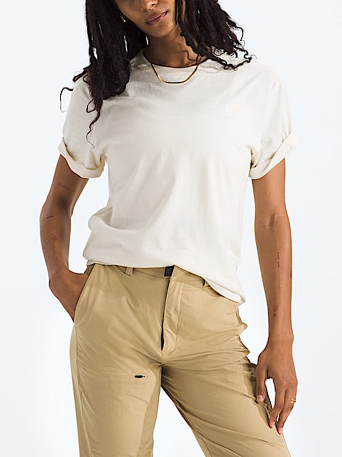 The North Face Evolution Box NSE T-Shirt Fall 2026 | WHITE DUNE (QLI)