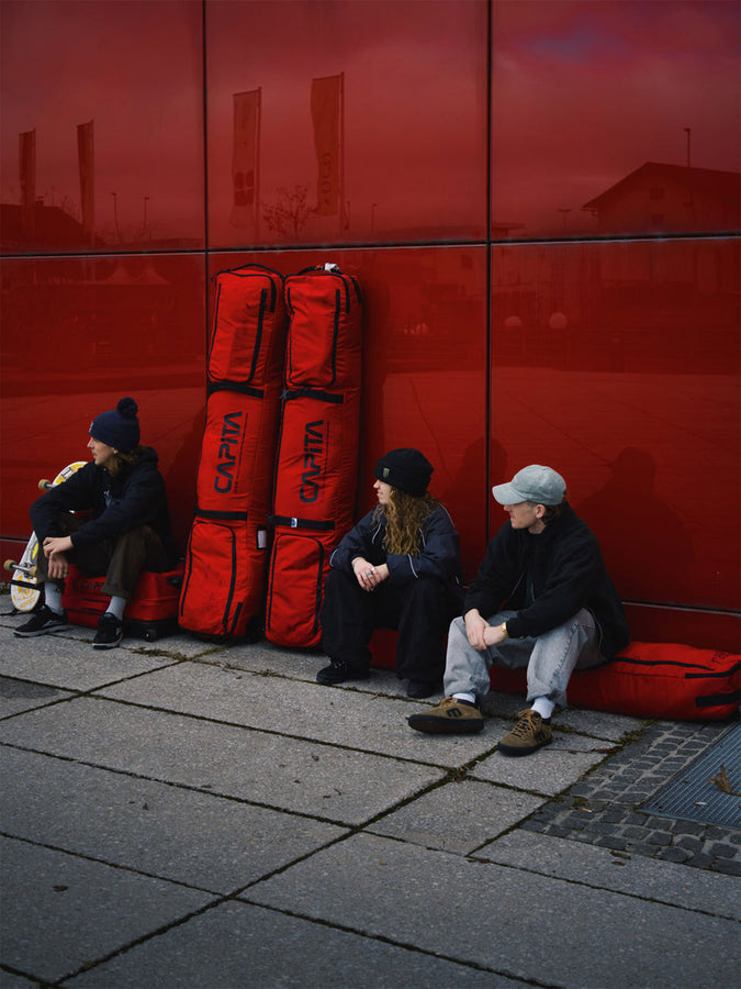 Capita Explorer Wheeled Boardbag | RED