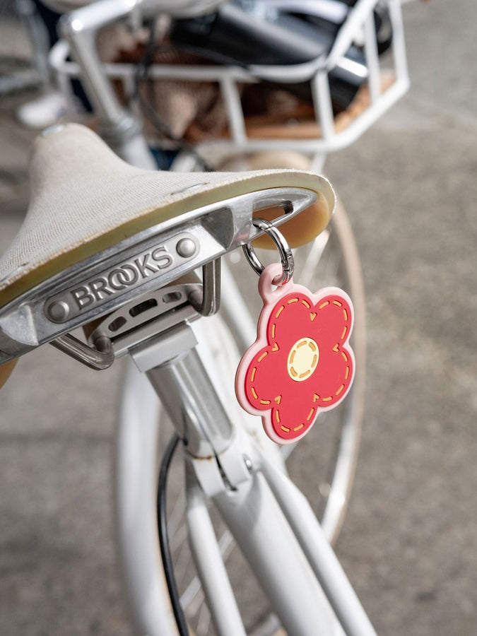 Herschel Daisy Bag Charm | PINK DAISY (08006)