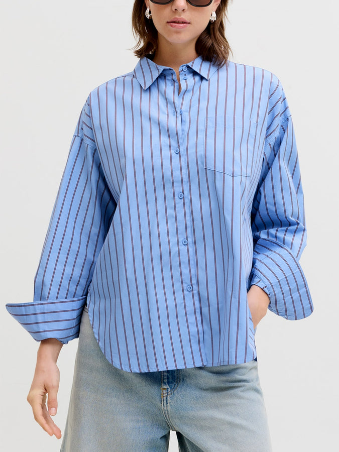 JJXX Jamie Poplin Long Sleeve Buttondown Shirt Spring 2026 | VISTA BLUE