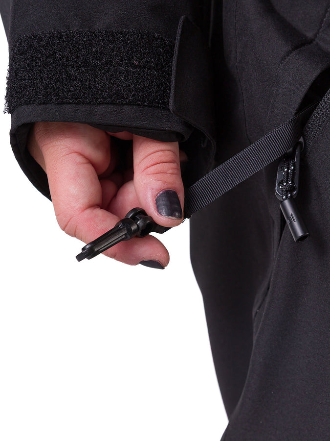 L1 Chroma 2027 |  BLACK