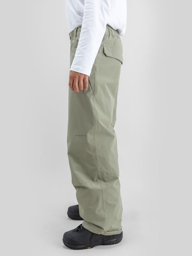 Beyond Medals Nostalgia 2027 – Shell Pants | GREEN