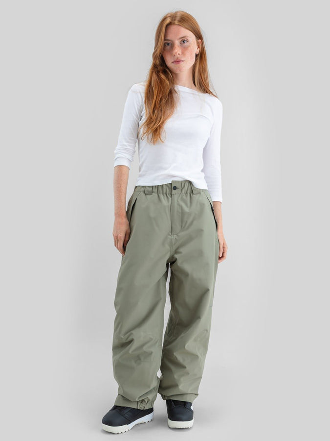 Beyond Medals Nostalgia 2027 – Shell Pants | GREEN
